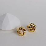 El Regalo 1 Pair Non Piercing Clip On Earrings- Knot Twist Clip On Non Pierced Earrings for Girls/Women- Fake Clip Earrings (Gold)