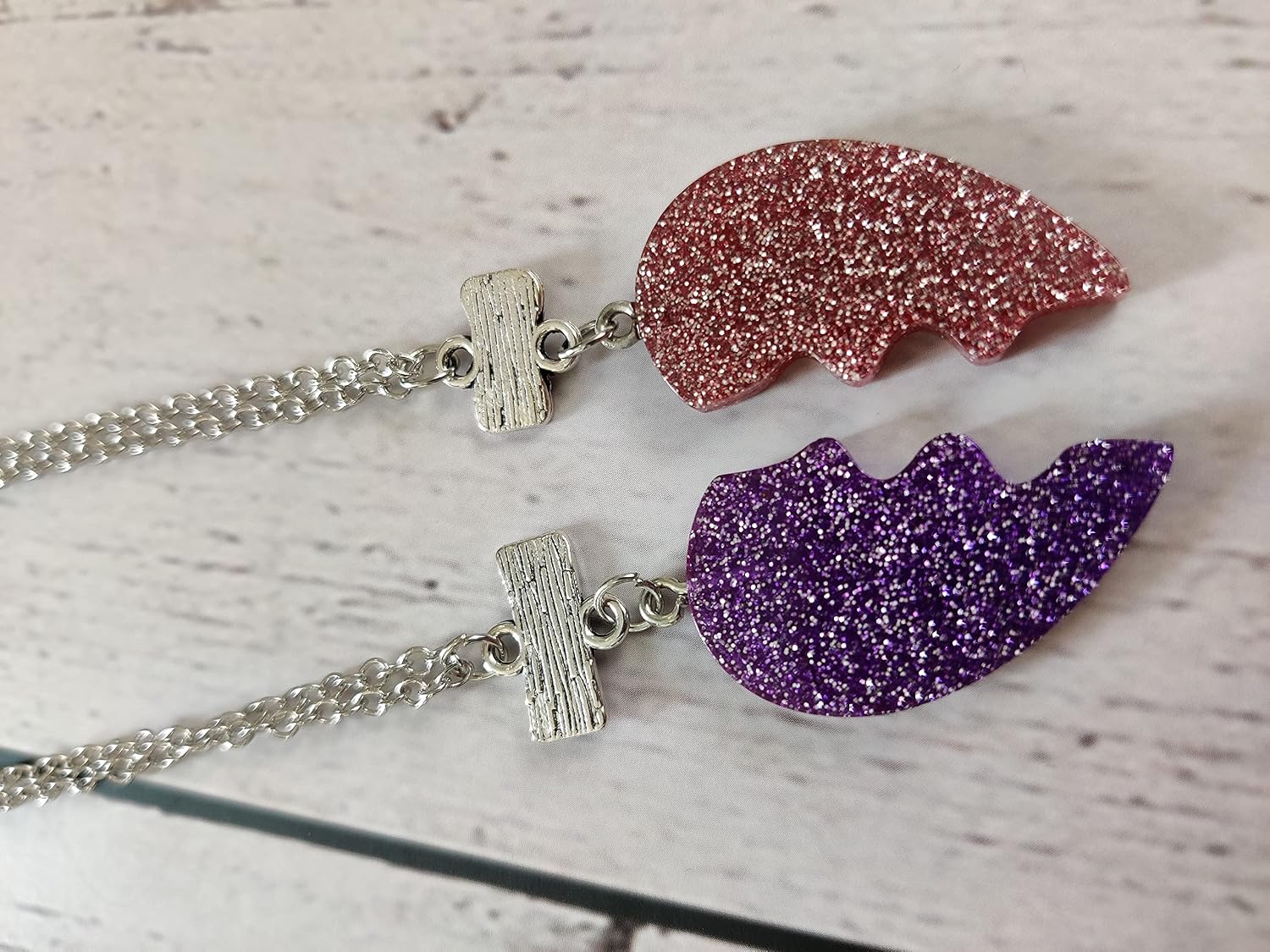 EL REGALO 2 Pcs Best-Friend Pink Purple Resin Heart Pendant Necklace Set For For Girls