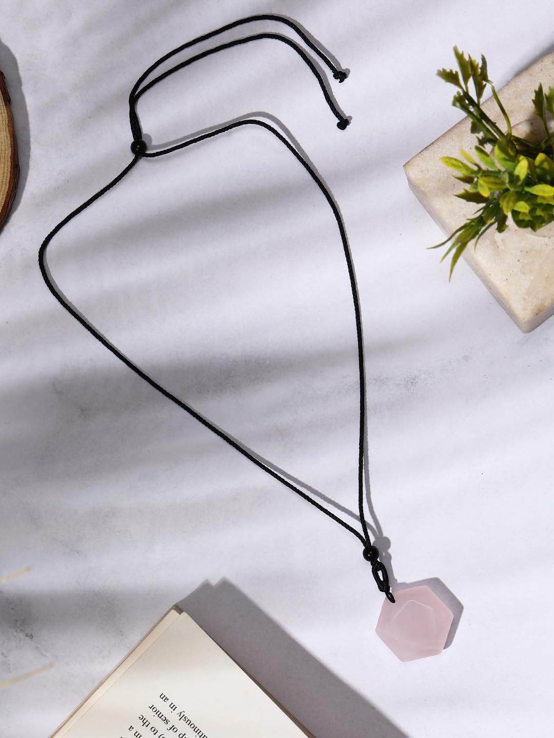 El Regalo Natural Healing Stones Hexagram Pendant Unisex Necklace for Men/Women (Pink Rose Quartz)