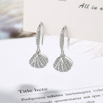 El Regalo Pearl Shell-Shaped Earrings - Fashionable Cute Inlaid Cubic Zirconia Pearls Shell Hook Earrings for Girls & Women, Elegant Sea-Inspired Design (Silver)