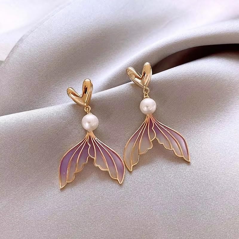 El Regalo Women's & Girl's Chic Gradient Fishtail Pearl Dangle Earrings- Iridescent Cascading Pearls | Trendy Mermaid-Core Design