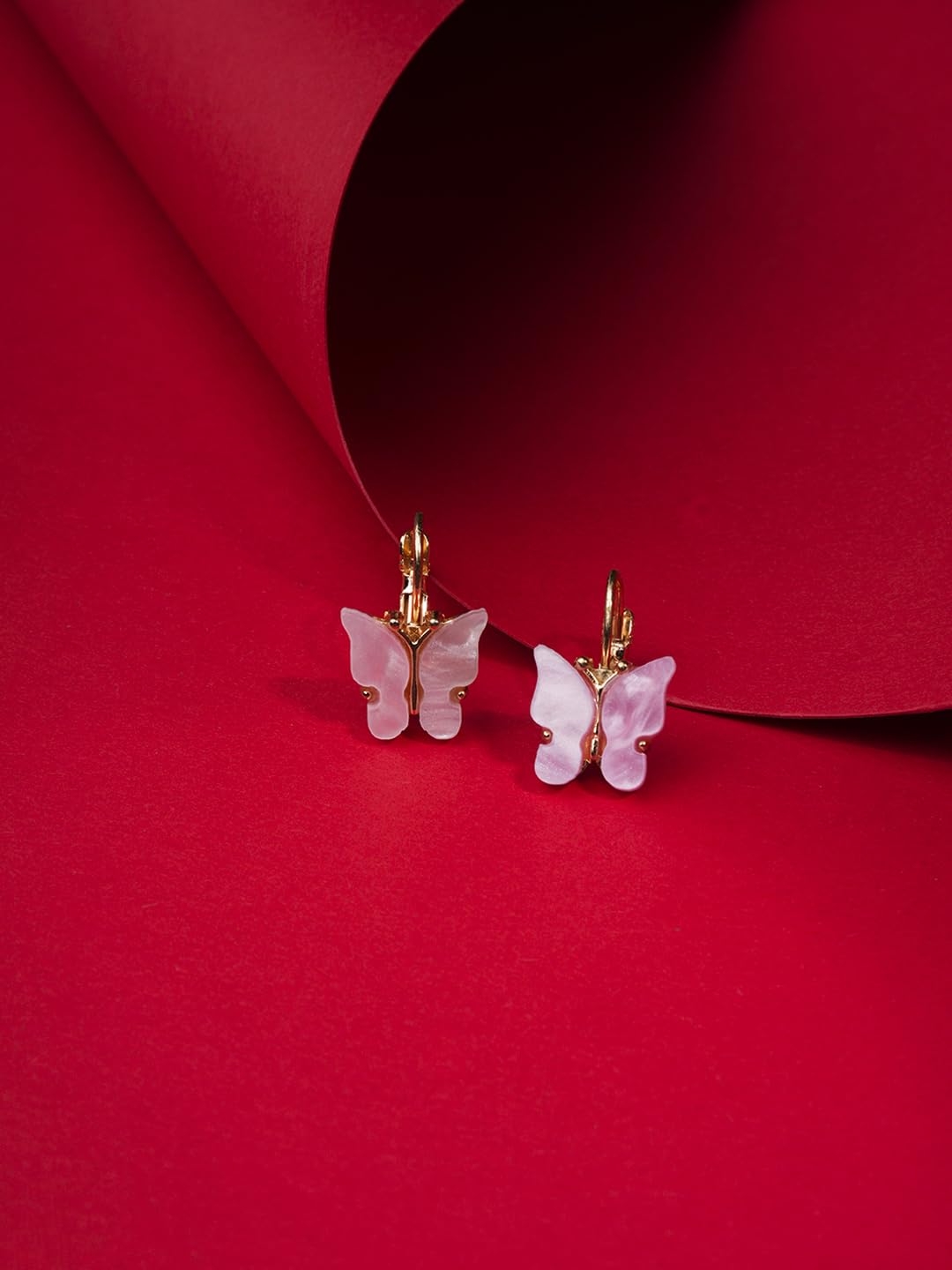 El Regalo Cute 2 Pairs Butterfly Lever Hook Earrings Combo for Girls & Women- Elegant Small Butterfly Hoop Earrings- Gift for Girls/Her (White & Pink)