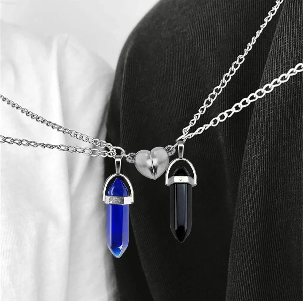 El Regalo Unisex 2Pcs/Set Crystal BFF Best Friend Magnetic Couple Matching Split Heart Pendant Necklaces for Besties/Couples - Valentines Day Gift (Black & Blue)
