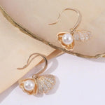 El Regalo Pearl Shell-Shaped Earrings - Fashionable Cute Inlaid Cubic Zirconia Pearls Shell Hook Earrings for Girls & Women, Elegant Sea-Inspired Design