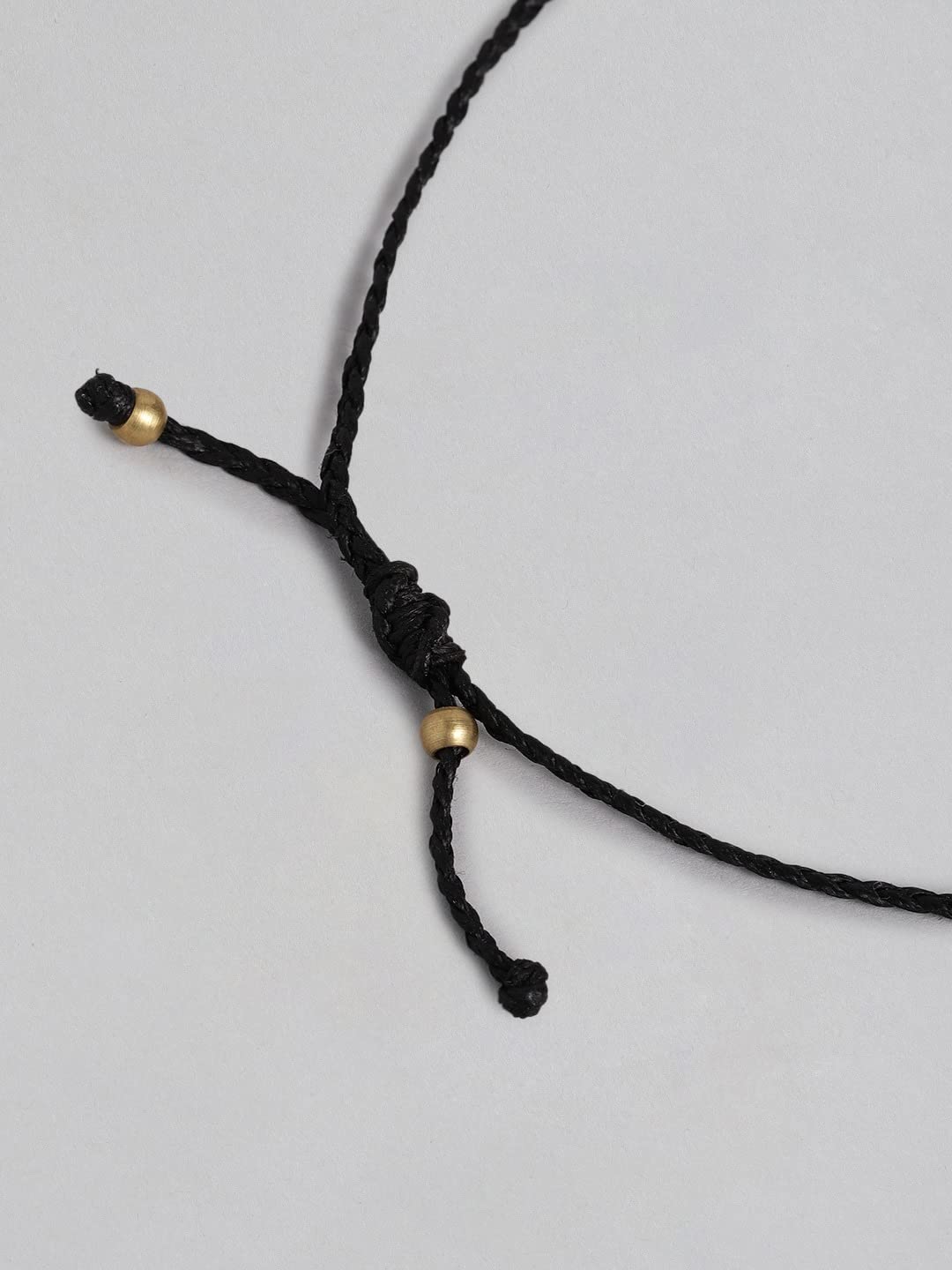 El Regalo Bohemian Gypsy Hippie Cowrie Beads Collar Macrame Choker Necklace for Girls & Women | Adjustable Retro Cowrie Handmade Beach Choker Necklace (Black Macrame Cowrie Necklace)