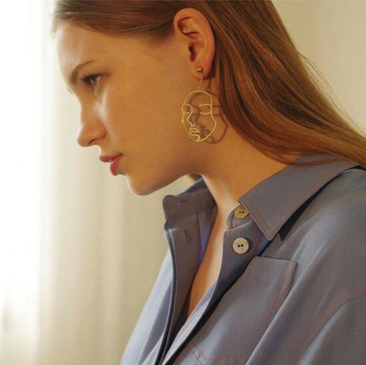 El Regalo "Chehra" Abstract Face Earrings- Gold Tone Geometric Hollow Face Earrings for Girls & Women- Vintage Fashion (Face Hook)
