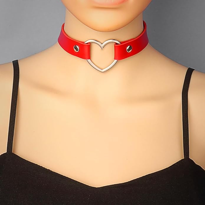 El Regalo Vintage PU Leather Love Heart Choker Necklace for Girls/Women- Western Gothic Punk Collar Choker Necklace (Red)