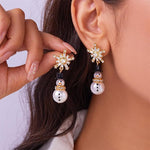 El Regalo 1Pair Cute Christmas Earrings- Xmas Tree, Wreath, Elk, Snowman, Santa Cap, Jingle Bell Earrings (Xmas Snowflake)