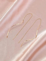 El Regalo Stainless Steel Ati Tarnish- NO RUST Earrings- Rose Gold Plated Stainless Steel Cute Stud Earrings for Women/Girls (Wave Threader Earrings)