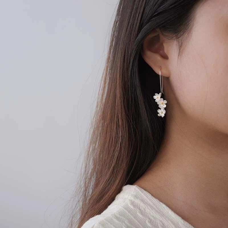 El Regalo Womens Cherry Blossom Cascade Silver Plated Jasmine Flowers Drop Hook Earrings - Elegant Triple Flower Long Drop Earrings with Gold-Plated Accents