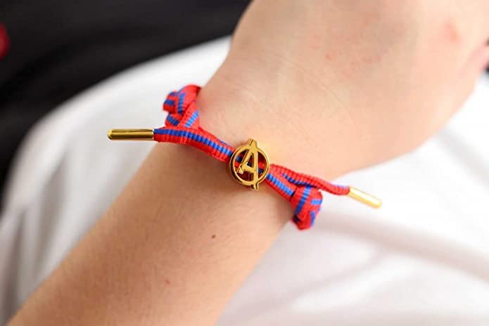 El Regalo 1 PC Superhero Braided Bracelet- Adjustable Unisex Super Hero Handmade Bracelet for Kids/Teens/Girls/Boys/Men/Women (A Green-White Shade)