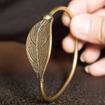 El Regalo Vintage Brass Leaf Bracelet for Women- Ethnic Style Leaf Pattern Open Cuff Bracelet