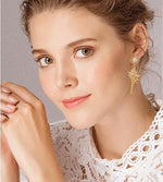 El Regalo Big & Bold Bohemian Pearl Shell Statement Earrings- Pearl Conch Shaped Beach Earrings, Lightweight & Exquisite (Off-White)