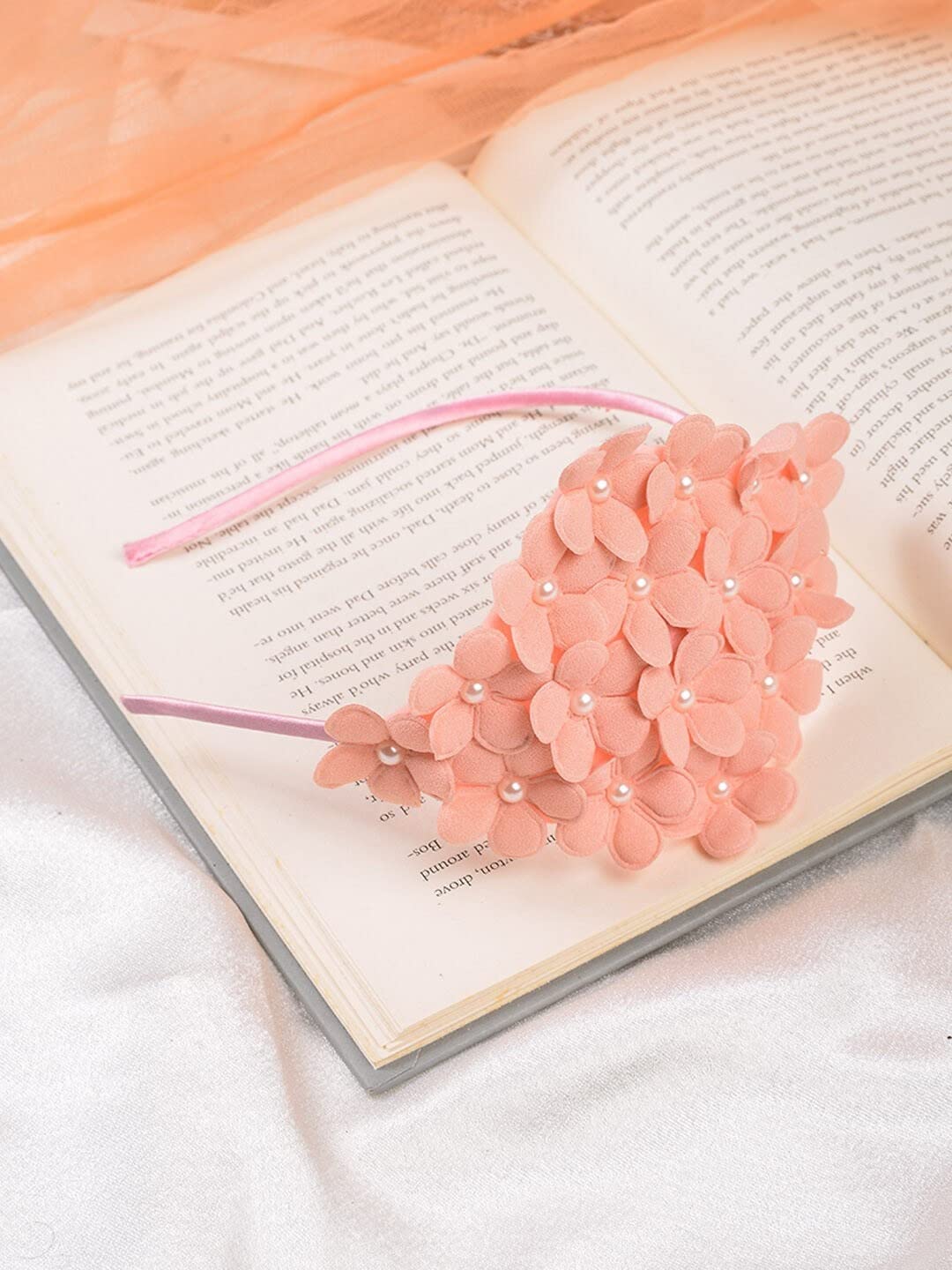 El Regalo Beautiful Bunch Of Flowers Hairband with Pearls, Plastic Headband for Girls Christmas Gift, Pack of 1 - Peach