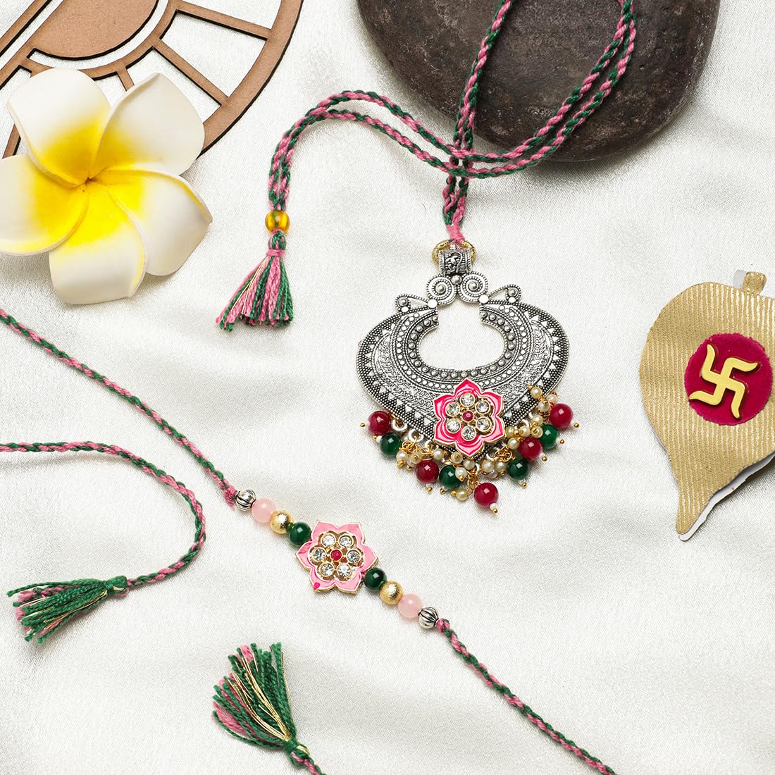 El Regalo Designer Bhaiya- Bhabhi Rakhi Luma/Lumba Set- Kundan, Pearls Rakhi with Roli Chawal in Gift Box- Luma Convertible into Necklace (Option-2)