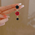 El Regalo Vintage Resin Rose Flower Stud Earrings for Girls & Women - Pretty Blooming Carved Rose Dangle Drop Earrings Statement Jewelry (Black & Red)