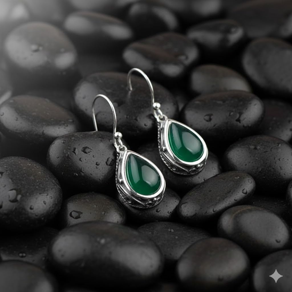 El Regalo Small Vintage Teardrop Earrings for Girls & Women- Elegant Filigree Carved Boho Dangle Earrings, Cut Stone Drop Earrings, Jewelry Gift (Green)