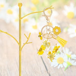 El Regalo Personalized Name Initials Natural Flowers & Bee Charm Keychain - Custom Letter Keyring with Daisy Flower & Honey Bee Pendant, Purse, Bag, Backpack Accessory (Letter N)