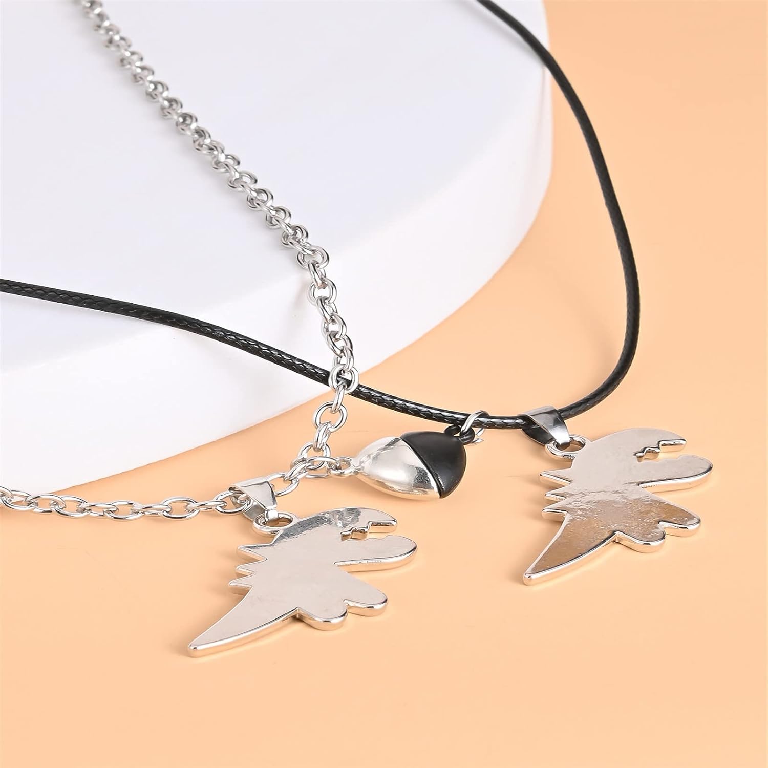 2Pcs Handmade Love Heart Dinosaur Couple Matching Pendant Necklace Set for Women Men Friend Adjustable Animal Necklace Friendship Jewelry Gift, Metal, metal