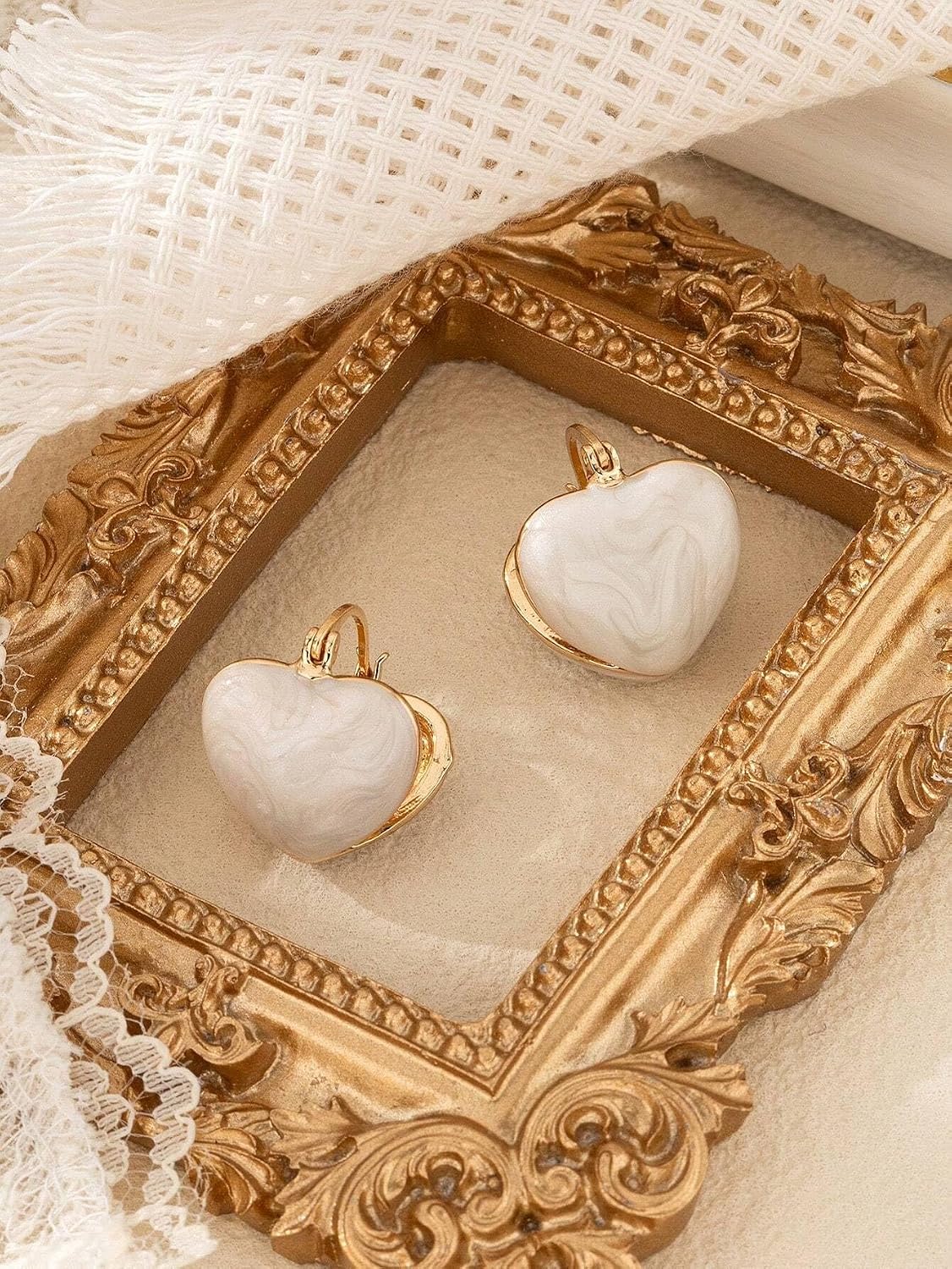 El Regalo Heart Hoops Earrings- Vintage Fashionable Bliss Heart Clip Double-sided Enamel Glaze Eternal Elegance Love Earrings for Women & Girls (Glazed Cream)
