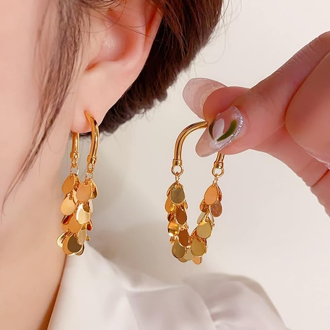 El Regalo Western Golden Coin Pendant Hoop Earrings - Classic Hoops with Light Disc Charms - Elegant and Versatile Jewelry for Women - Luxurious and Sophisticated Design (Front Back Tassel Hoop)