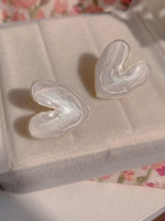 El Regalo Womens Irregular Feather- Light Heart Stud Earrings- Vintage Retro Style Enamel Heart Stud Earrings