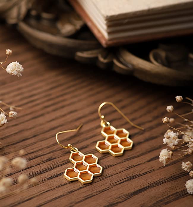 El Regalo Enamel Honeycomb Bee Earrings for Girls & Women - Geometric Hexagon Honeycomb Beehive Dangle Earrings (Honeycomb Earrings)