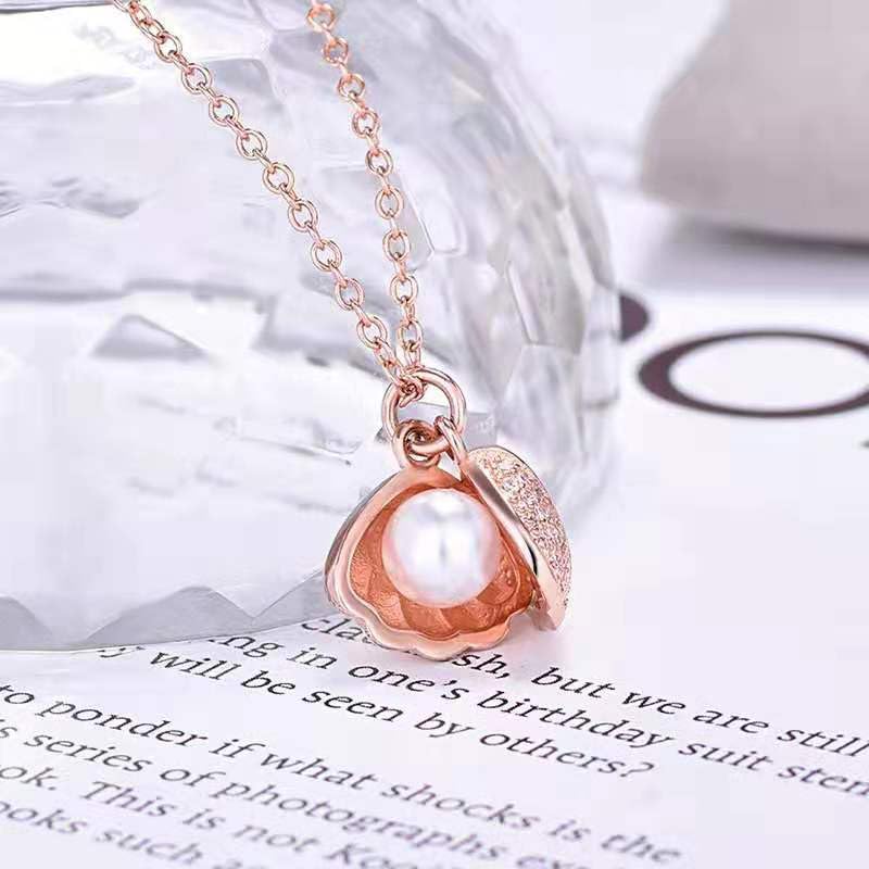 El Regalo Stainless Steel Anti Tarnish Pearl shell Pendant Necklace for Girls & Women, Trendy Waterproof Pearl Shell Pendant Necklace for Teens/Girls/Women, Mermaid Jewelry (Rose Gold)